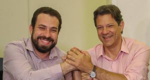 Boulos e Hddad se cumprimentam em evento