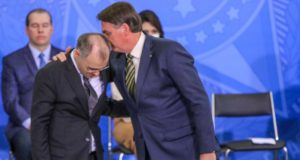 André Mendonça e Bolsonaro