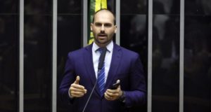 O deputado federal Eduardo Bolsonaro na Câmara