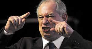 Ciro Gomes criticado