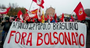 Manifestação contra Bolsonaro na Itália