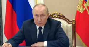 Putin critica cancelamento da cultura russa