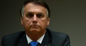 bolsonaro nega corrução mas já são investigados ao menos asos