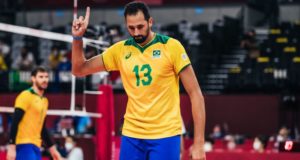 Jogador de vôlei Maurício