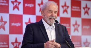 Lula criticou as últimas medidas de Bolsonaro em relaçaõ ao preço dos combustíveis