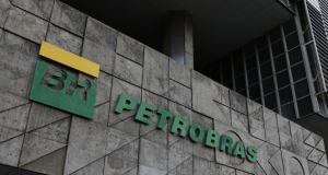 Fachada de prédio da Petrobras