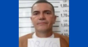 Geraldo dos Santos Filho, conhecido como Pastor Júnior, em foto feita na prisão