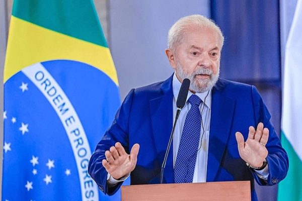 Lula: empresários brasileiros não "conquistaram inteligência" para investir em cultura