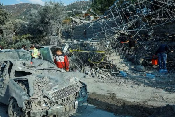 Ataque aéreo israelense deixa 53 mortos no Líbano