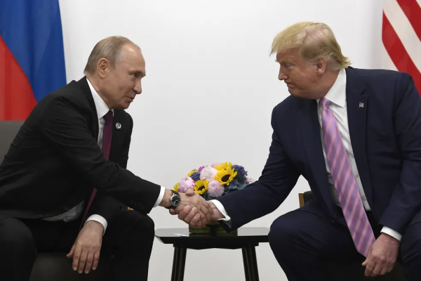 Trump liga para Putin e define como abordará guerra entre Rússia e Ucrânia